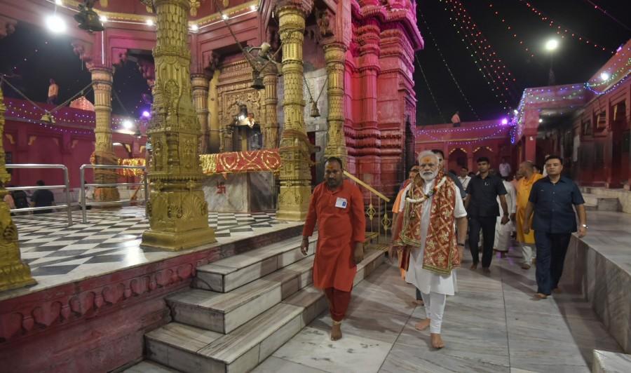 Prime Minister Narendra Modi at Durga Mata Temple in Varanasi on Sept 22, 2017. Narendra Modi,Narendra Modi at Durga Mata temple,Modi at Durga Mata Temple,Durga Mata temple
