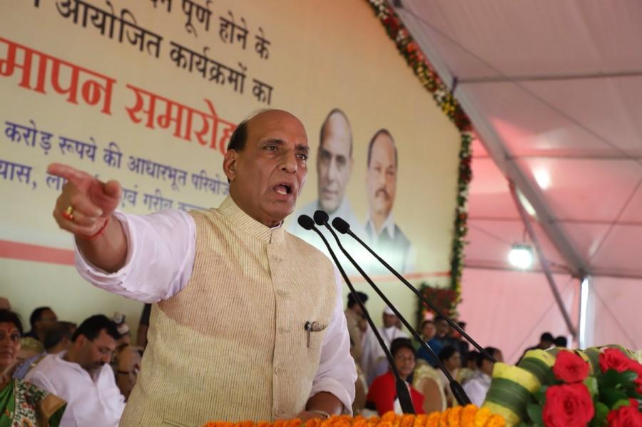 Union Home Minister Rajnath Singh lays the foundation and inaugurates various development projects during a programme organised by the Jharkhand Government in Dumka, Jharkhand on 22 Sept 2017. Rajnath Singh,Union Home Minister Rajnath Singh,Rajnath Singh inaugurates various development projects