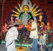 Mamata Banerjee,CM Mamata Banerjee,Mamata Banerjee inaugurates Durga Puja Pandal,Durga Puja Pandal