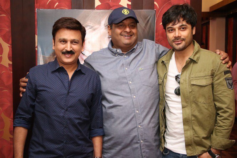 The film will have dialogues and songs by Tamizhachi Thangapandian. The project, which marks the southern debut of composer Amit Trivedi, will be produced by Mediente Entertainment and Liger. Kajal Aggarwal,Actor Shashi Varun,Director Ramesh Aravind,Tamilachi Thangapandian,Manu Kumaran,Amit Trivedi,Paris Paris movie launch,Paris Paris,Paris Paris movie launch pics,Paris Paris movie launch images,Kangana Ranaut