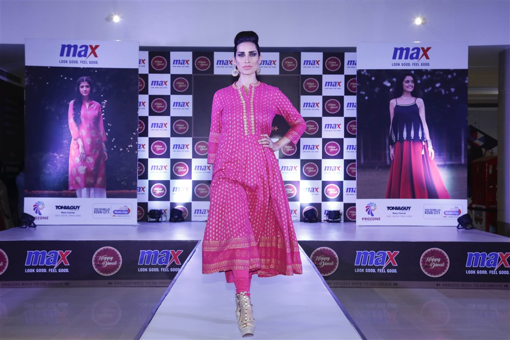 Aishwarya Rajesh snapped at Max Fashion Festive collection. Aishwarya Rajesh,actress Aishwarya Rajesh,Max Fashion Festive collection,Max Festive collection,Max collection