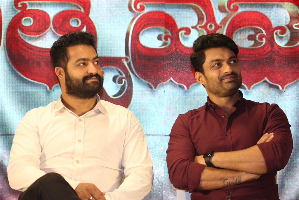 Actor Jr NTR at Jai Lava Kusa Success Meet. Jai Lava Kusa Success Meet,Jai Lava Kusa,Jr NTR,Dil Raju,Nandamuri Kalyan Ram,Chota K Naidu,Posani Krishna Murali,Jai Lava Kusa Success Meet pics,Jai Lava Kusa Success Meet images,Jai Lava Kusa Success Meet stills,Jai Lava Kusa Success Meet pictures