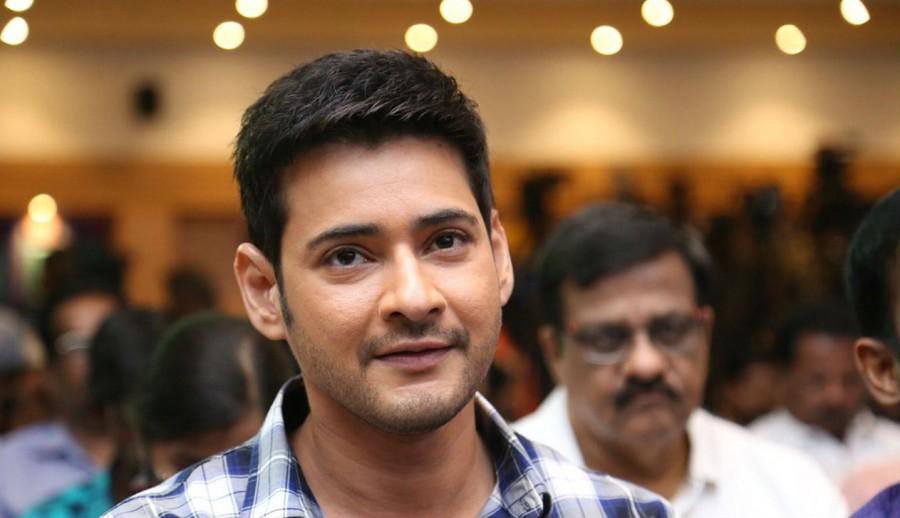 Mahesh Babu at Spyder Press Meet. Mahesh Babu,Rakul Preet Singh,AR Murugadoss,Spyder Press Meet,Spyder Press Meet pics,Spyder Press Meet images,Spyder Press Meet stills,Spyder Press Meet pictures