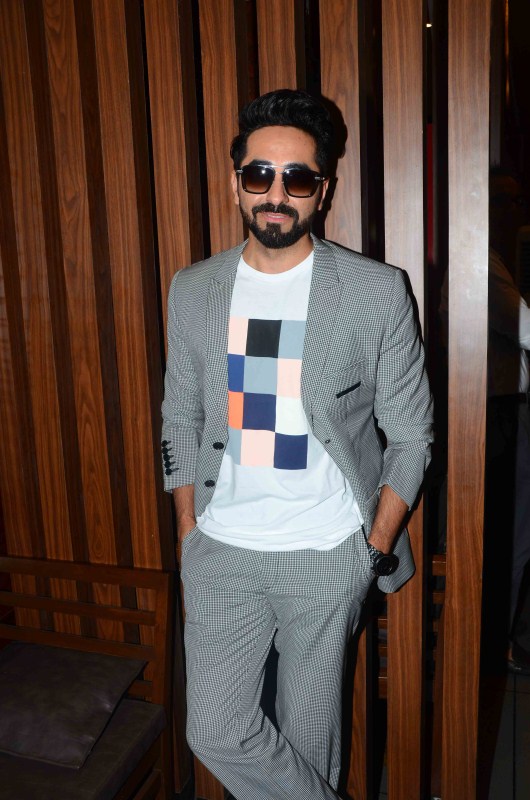 Ayushmann Khurrana celebrates the success of 'Shubh Mangal Saavdhan with media in Mumbai. Ayushmann Khurrana,Shubh Mangal Saavdhan,Shubh Mangal Saavdhan sucess,Ayushmann Khurrana interacts with media,Shubh Mangal Saavdhan success meet,Shubh Mangal Saavdhan success part