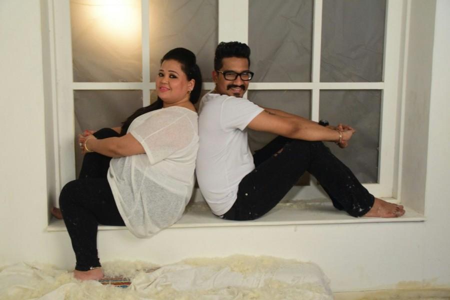 Bharti Singh and Harsh Limbachiyaa look cute in their Pre-Wedding shoot. Bharti Singh and Haarsh Limbachiyaa,Bharti Singh,Haarsh Limbachiyaa,bharti singh pre wedding shoot,Haarsh Limbachiyaa Pre-Wedding shoot