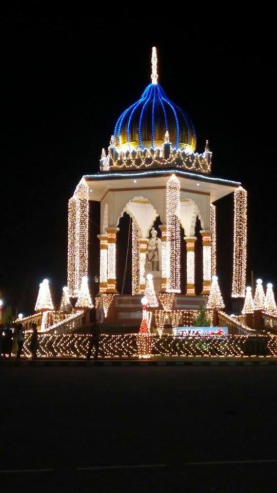 Check out Stunning pics of Mysuru Palace lights up for Dasara Festival 2017. Mysuru Palace,Mysuru Palace on Dasara Festival,Dasara Festival,Mysuru Dasara Festival,Mysuru Dasara Festival 2017,Mysuru Dasara Festival pics,Mysuru Dasara Festival images,Mysuru Dasara Festival stills,Mysuru Dasara Festival pictures,Mysuru Dasara Festiva