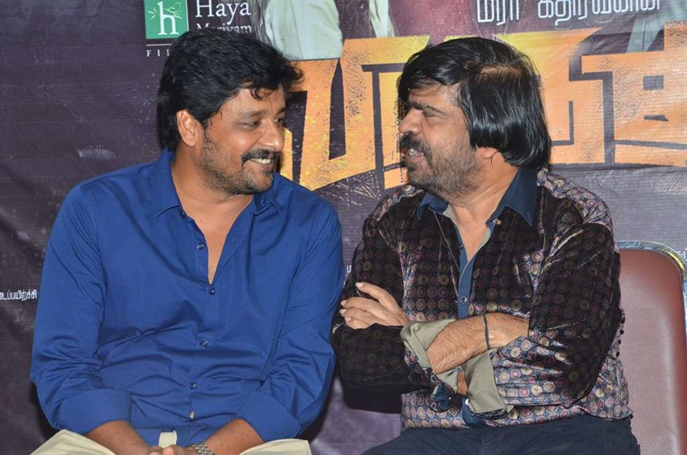 Vidharth, T Rajendar at Vizhithiru press meet. T Rajendar,Krishna Kulasekaran,Venkat Prabhu,Vidharth,Dhansika,Meera Kathiravan,Sathyan Mahalingam,Praveen KL,Vizhithiru press meet,Vizhithiru press meet pics,Vizhithiru press meet images,Vizhithiru press meet stills,Vizhithiru press meet pictures,Vizhith
