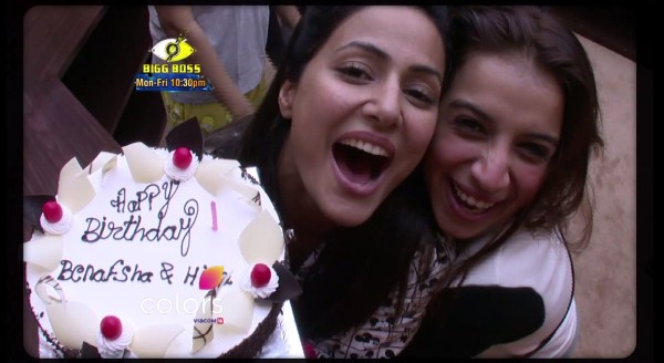 With such a heated first day; Bigg Boss knows how to cool things off in the house with a surprise for Hina and Benafsha. The birthday girls got to celebrate their special day in the true Bigg Boss way with cake cutting, dancing and a lot of love from everyone in the house. Shilpa Shinde,Vikas Gupta,Hina and Benafsha,Bigg Boss 11,Bigg Boss 11 on Day 1,Salman Khan