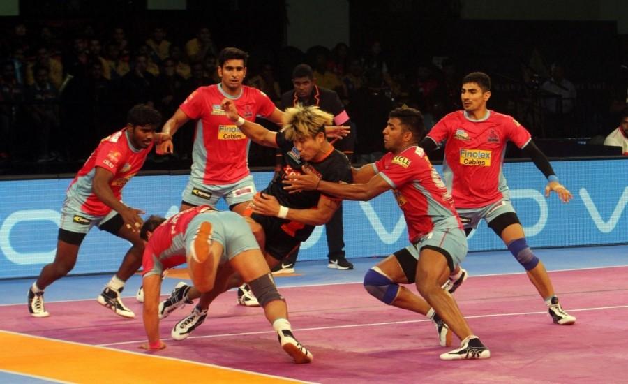 Bengal have 64 points from 19 matches and are second in Zone B table. Jaipur are fifth in Zone A with 44 points from 15 matches. Pawan Kumar scored with successive raids to give Jaipur 2-0 lead in the second minute. Bengal made it 3-3 in the fifth minute with a tackle point. Tushar Patil made a super raid in the ninth minute to give Jaipur 6-5 lead. It was a close affair in the first half as teams exchanged raid and tackle points. Manjeet Chhillar had a quiet first half for Jaipur and scored just one tackle point. Maninder Singhs,Pro Kabaddi League 2017,Bengal beat Jaipur,Bengal Warriors beat Jaipur Pink Panthers,Bengal Warriors,Jaipur Pink Panthers