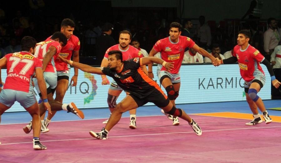 Jaipur led 23-22 with less than six minutes left on the clock. Jaipur averted an all out for four minutes as they led 29-26 in the 28th minute. However, Bengal inflicted an all out but still trailed 29-30. Deepak Narwal got a bonus point in the 39th minute as Bengal tied the match at 30-30. Maninder Singhs,Pro Kabaddi League 2017,Bengal beat Jaipur,Bengal Warriors beat Jaipur Pink Panthers,Bengal Warriors,Jaipur Pink Panthers