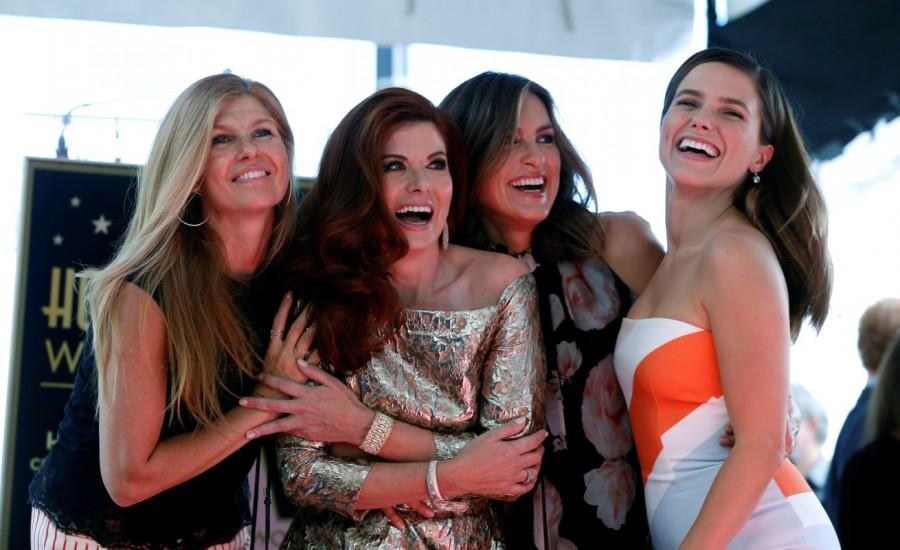 Debra Messing poses with actors Connie Britton (L), Mariska Hargitay and Sophia Bush after unveiling her star on the Hollywood Walk of Fame in Los Angeles. Debra Messing,Debra Lynn Messing,actress Debra Messing,Debra Messing gets Hollywood Walk of Fame,Hollywood Walk of Fame