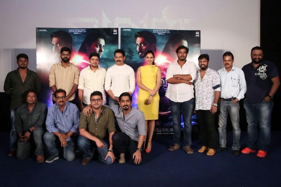 Tamil movie Aval Press Meet event held at Chennai. Celebs like Siddharth, Andrea Jeremiah, Atul Kulkarni graced the event. Siddharth,Andrea Jeremiah,Atul Kulkarni,Aval,Aval Press meet,Aval Press meet pics,Aval Press meet images,Aval Press meet stills,Aval Press meet pictures,Aval Press meet photos