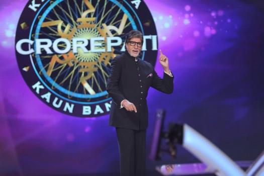 Amitabh Bachchan has over the years given many special memories to cherish to the fans of India's biggest reality show Kaun Banega Crorepati. But what everyone will witness in the ongoing season 9 is something that even Mr. Bachchan had not thought of. As the revered host turns 75 on 11th October, the team of KBC 9 came up with an unique idea to celebrate his birthday.