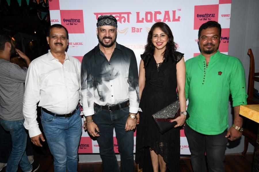 Mukesh Gupta with Rajeev Mahavir & Aruni Bagga, and Chef Prashant Bhosle. Mukesh Gupta,Vishwas Raul,Manoj Charaya,Pakka Local Bar launch,Pakka Local Bar,Pakka Local Bar launch pics,Pakka Local Bar launch images,Pakka Local Bar launch stills,Pakka Local Bar launch pictures,Pakka Local Bar launch photos
