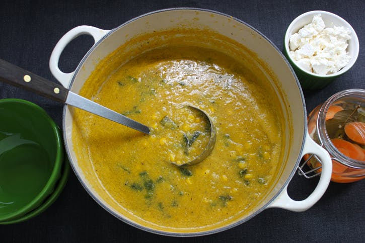 Curry: Again, amazing for tastebuds, but bad for teeth. Coffee,tea,wine,Beverages,Curry,Balsamic Vinegar,Berries,stain teeth,foods for stain teeth