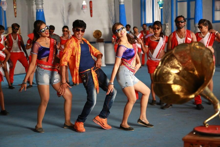 Kannada movie Satya Harishchandra stills. Sharan,Sanchitha Padukone,Satya Harishchandra,Satya Harishchandra movie stills,Satya Harishchandra movie pics,Satya Harishchandra movie images,Satya Harishchandra movie pictures,Satya Harishchandra movie photos