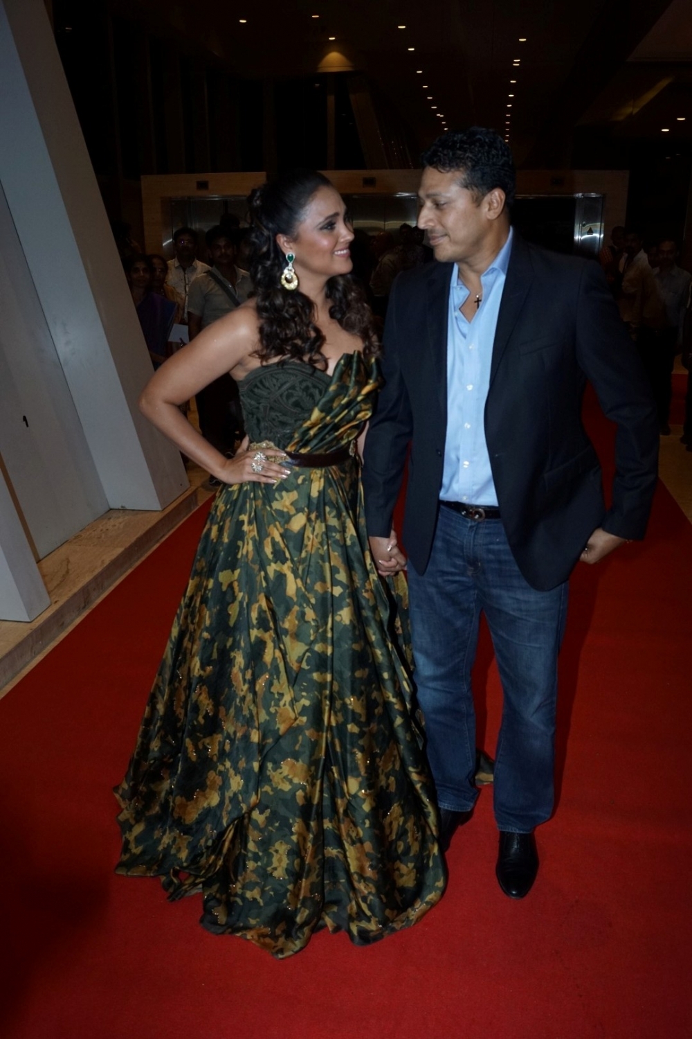 Lara Dutta along with her husband Mahesh Bhupathi at star studded red carpet of "Miss Diva Grand Finale". Lara Dutta,Mahesh Bhupathi,Lara Dutta and Mahesh Bhupathi,Lara Dutta at Miss Diva Grand Finale,Mahesh Bhupathi at Miss Diva Grand Finale,Miss Diva Grand Finale,Miss Diva Grand Finale 2017