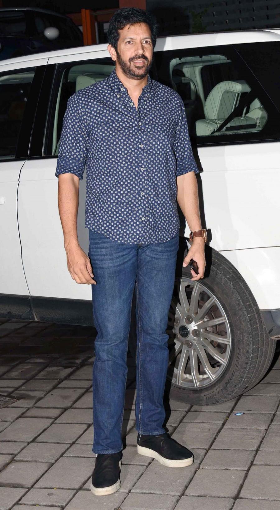 Kabir Khan spotted at Arpita Khan's Diwali party. Karan Johar,Shilpa Shetty,Kabir Khan,Riteish Deshmukh,Arpita Khan's Diwali party,Arpita Khan Diwali party,Celebs at Arpita Khan Diwali party
