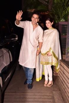 Akshay Kumar and Twinkle Khanna hold hands at Diwali Party.