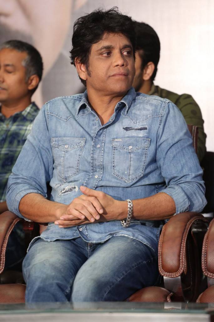 Nagarjuna at Raju Gari Gadhi 2 Success Meet. Nagarjuna,Samantha Akkineni,Seerat Kapoor,Raju Gari Gadhi 2,Raju Gari Gadhi 2 Success Meet,Raju Gari Gadhi 2 Success Meet pics,Raju Gari Gadhi 2 Success Meet images,Raju Gari Gadhi 2 Success Meet stills,Raju Gari Gadhi 2 Success Meet pictures,Raju Gari Ga