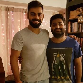 Virat took to Twitter on Tuesday to share a photograph of himself along with Arijit and said the singer is an 