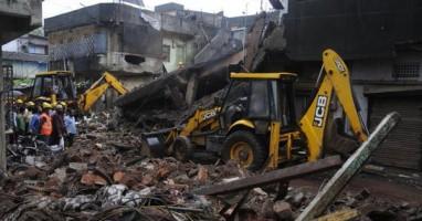 Tamil Nadu roof collapse,Nagapattinam roof collapse,bus depot roof collapse,Porayar roof collapse,Tamil Nadu building collapse,building collapse,Roof Collapse,bus depot collapse,Porayar building collapse,Nagapattinam building collapse,E Palaniswami