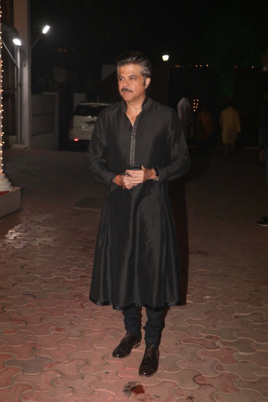 Anil Kapoor spotted at Shilpa Shetty's Diwali party. Sridevi,Madhavan,Bipasha Basu,Sonali Bendre,Anil Kapoor,Shilpa Shetty’s Diwali party,Shilpa Shetty,Shilpa Shetty Diwali party pics,Shilpa Shetty Diwali party images,Shilpa Shetty Diwali party stills,Shilpa Shetty Diwali party pictures,Shilpa Shetty Diwali