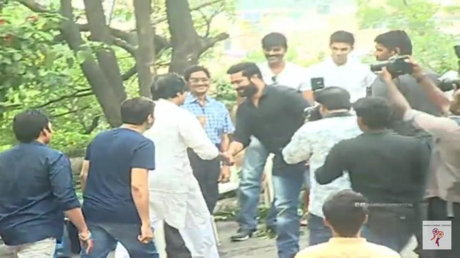Pawan Kalyan is the chief guest for Jr NTR's forthcoming movie. Pawan Kalyan,Jr NTR,Trivikram Srinivas,NTR 28,#ntr28launch,NTR 28 launch,NTR 28 movie launch,Pawan Kalyan and Jr NTR,Pawan Kalyan with Jr NTR