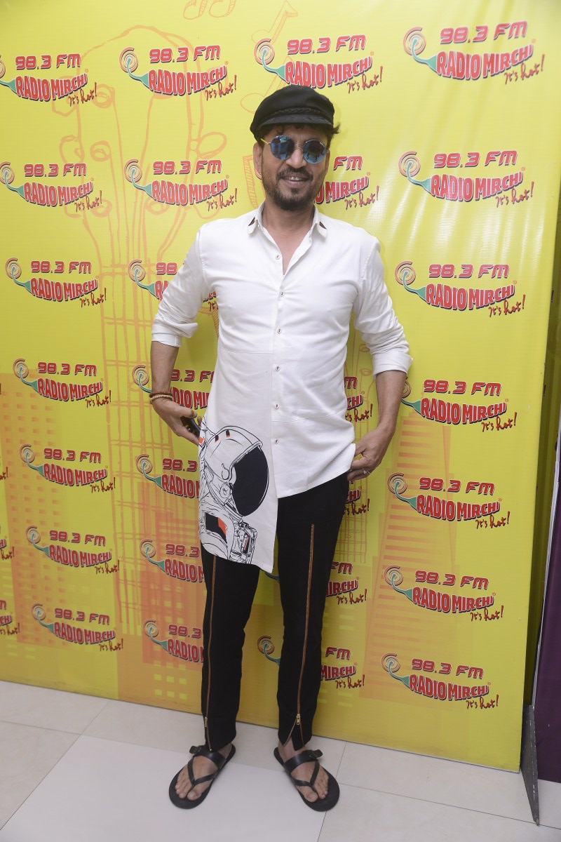 Bollywood Actor Irrfan Khan promotes his upcoming movie Qarib Qarib Singlle at Radio Mirchi. Irrfan Khan,actor Irrfan Khan,Irrfan Khan promotes Qarib Qarib Singlle,Qarib Qarib Singlle,Qarib Qarib Singlle promotion,Qarib Qarib Singlle movie promotion