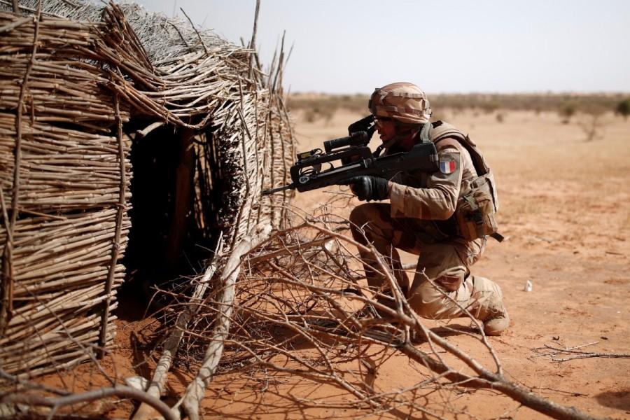 A French soldier of the 13th engineering regiment controls a touareg home near Tin Hama, Mali. French forces,French forces fight,Mali,Islamist militants,Operation Barkhane