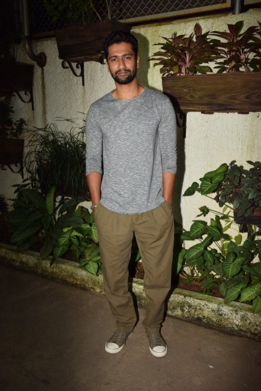 Vicky Kaushal at the special screening of Jia aur Jia. Sushant Singh Rajput,Sanjay Suri,Vicky Kaushal,Evelyn Sharma,Jia aur Jia,Jia aur Jia special screening,Jia aur Jia special screening pics,Jia aur Jia special screening images,Jia aur Jia special screening stills,Jia aur Jia special screening pictures,Jia