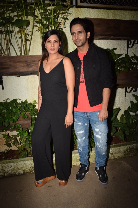 Richa Chadda and Arslan Goni at the special screening of Jia aur Jia. Sushant Singh Rajput,Sanjay Suri,Vicky Kaushal,Evelyn Sharma,Jia aur Jia,Jia aur Jia special screening,Jia aur Jia special screening pics,Jia aur Jia special screening images,Jia aur Jia special screening stills,Jia aur Jia special screening pictures,Jia