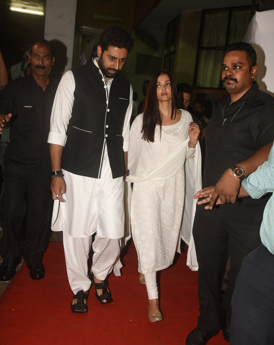 Abhishek and Aishwarya Rai Bachchan at the prayer meet of Ram Mukherjee at Iscon Temple in Juhu, Mumbai on October 25, 2017. Amitabh Bachchan,Abhishek,Aishwarya Rai,Boney Kapoor,Sridevi,Abhishek Bachchan,Aishwarya Rai Bachchan,Ram Mukherjee Prayer Meet,Ram Mukherjee Prayer Meet pics,Ram Mukherjee Prayer Meet images,Ram Mukherjee Prayer Meet stills,Ram Mukherjee Prayer Meet pict