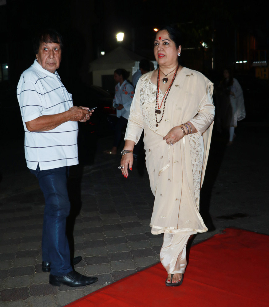 Shilpa Shetty's mother Sunanda Shetty at the prayer meet of Ram Mukherjee at Iscon Temple in Juhu, Mumbai on October 25, 2017. Karan Johar,Riteish Deshmukh,Arjun Kapoor,Ameesha Patel,Ram Mukherjee's Prayer Meet,Ram Mukherjee Prayer Meet,Ram Mukherjee Prayer Meet pics,Ram Mukherjee Prayer Meet images,Ram Mukherjee Prayer Meet stills,Ram Mukherjee Prayer Meet pictures,Ram Mukh
