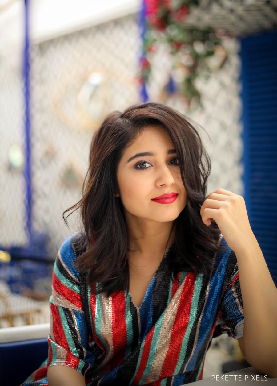 When asked Shweta she said, "Benaras always brings back Masaan memories and hence on the day we had an early pack up, I took Massey straight to the cafe where Vicky and I had our famous 'Ab tou hum friends ban gaye na' scene from Masaan. I always sit in the same spot and order the same things, cold coffee and a margarita pizza." Shweta Tripathi and Vikrant Massey,Shweta Tripathi,Vikrant Massey,Shweta Tripathi explores Benaras,Vikrant Massey explores Benaras