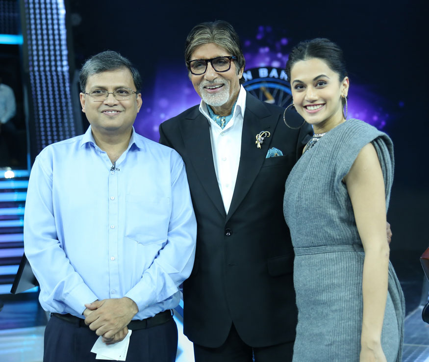 Taapsee took to Twitter on Thursday to share a photograph of herself with the 75-year-old actor from the set of the Sony Entertainment Television show. Amitabh Bachchan,Taapsee Pannu,actress Taapsee Pannu,Kaun Banega Crorepati 9,Kaun Banega Crorepati,Amitabh Bachchan hosts Taapsee Pannu