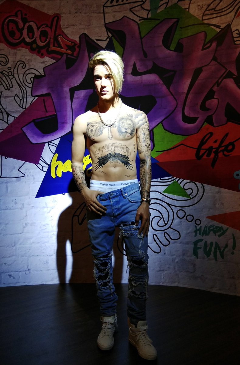 Anshul Jain, general manager at Merlin Entertainment India Pvt Ltd, said: "We are excited to bring a mini ensemble of Madame Tussauds to the Grub Fest, which created an immersive experience by giving people a glimpse of what's in store for them when we launch the attraction". Justin Bieber,actor Justin Bieber,singer Justin Bieber,Justin Bieber wax statue,Justin Bieber wax statue pics,Justin Bieber wax statue images,Justin Bieber wax statue stills,Justin Bieber wax statue pictures,Justin Bieber wax statue photos