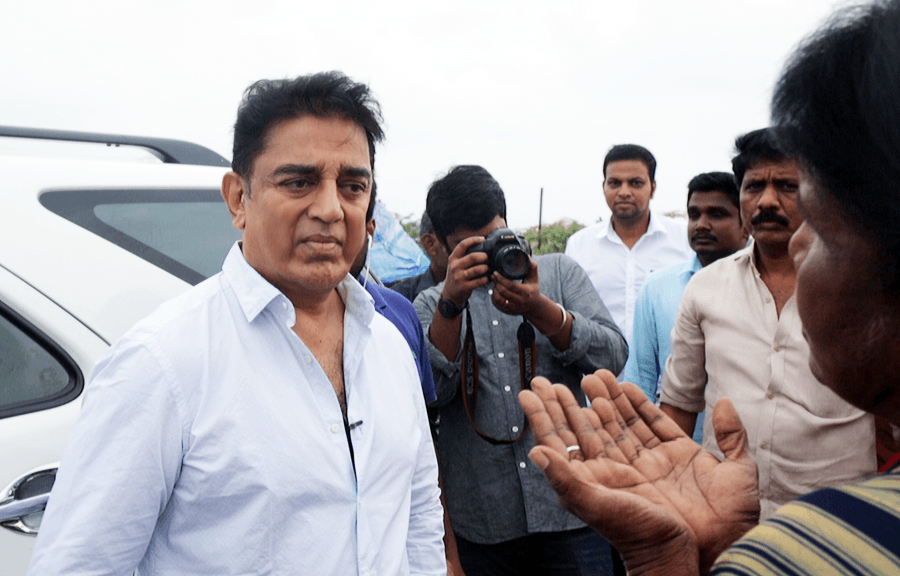 According to him, the government did not look at the issue when the environmentalists took up the issue of dumping of waste by the power plants, or when the local people also joined them. In addition, Haasan alleged that Bharat Petroleum and Hindustan Petroleum have built their facilities in the river. Kamal Haasan,Kamal Haasan visits Ennore Creek,Ennore Creek,Kamal Haasan at Ennore Creek,actor Kamal Haasan