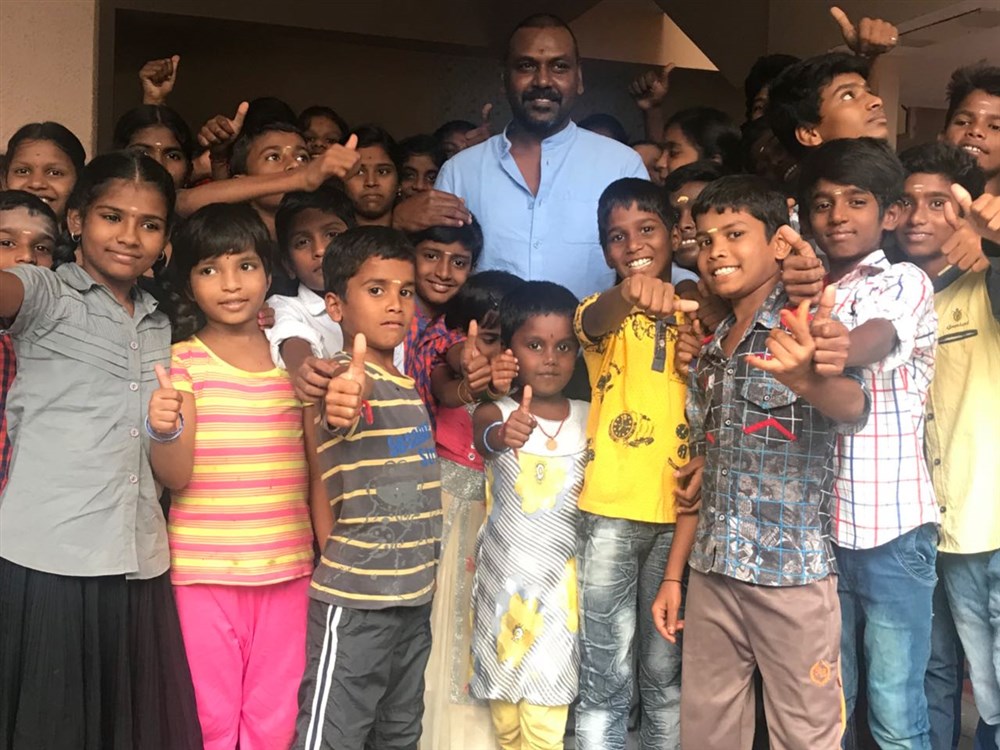 South Indian Actor Ragava Lawrence celebrates his Birthday with children of his Trust in Chennai. Ragava Lawrence,actor Ragava Lawrence,Ragava Lawrence celebrates his Birthday,Ragava Lawrence Birthday,Ragava Lawrence Birthday celebration,Ragava Lawrence Birthday celebration pics,Ragava Lawrence Birthday celebration images,Ragava Lawrence Birthday cele