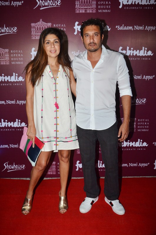 Anaita Shroff Adajania and Homi Adajania at Showhouse's Salaam Noni Appa special preview at Royal Opera House. Hrithik Roshan,Dimple Kapadia,Twinkle Khanna,Akshay Kumar,Suzzanne Khan,Anupam Kher,Homi Adjania,R. Balki,Tara Sharma,Kabir Bedi,Royal Opera House,celebs at Royal Opera House