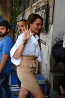 Akshay Khanna,Sonakshi Sinha,Sidharth Malhotra,Karan Johar,Akshay Khanna at Korner house,Akshay Khanna at Korner house,Akshay Khanna at Korner house,Akshay Khanna at Korner house