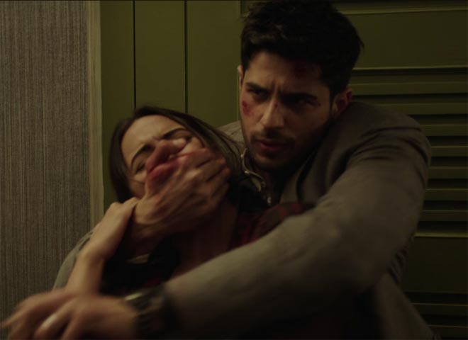 Ittefaq is an upcoming Bollywood thriller film directed by Abhay Chopra and produced by Red Chillies Entertainment and Dharma Productions. Sidharth Malhotra,Akshaye Khanna,Sonakshi Sinha,Ittefaq,Ittefaq movie stills,Ittefaq movie pics,Ittefaq movie images,Ittefaq movie pictures,Ittefaq movie photos