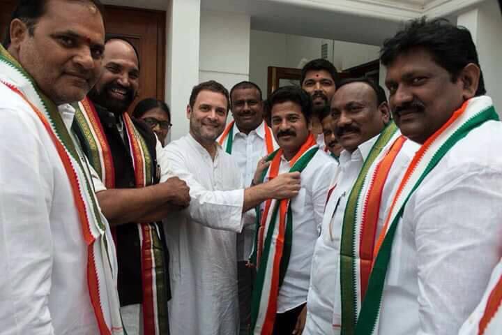Ex-TDP MLA Revanth Reddy gets a grand welcome in Congress. Revanth Reddy,Revanth Reddy joins Congress,Rahul Gandhi,Revanth Reddy in Congress