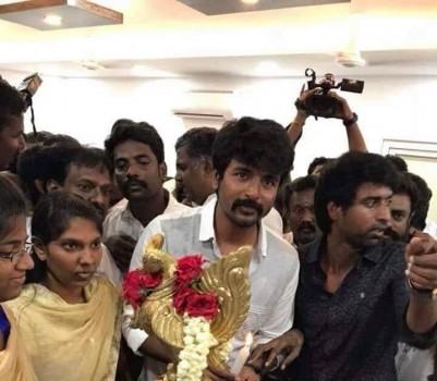 Actor SivaKarthikeyan at the inauguration of Soori's restaurant in Madurai.