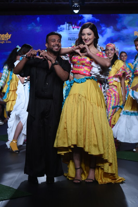 Ken Ferns during the IBFW showcasing. India Beach Fashion Week,India Beach Fashion Week day 3,IBFW,IBFW 2017,IBFW 2017 day 3,Ken Ferns,Manara Chopra,Vikram Phadnis,Kiara Advani