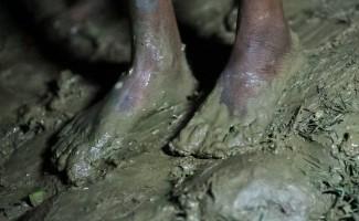 Rohingya refugees,Rohingya refugees fleeing,Naf river,Bangladesh-Myanmar border,Rohingya refugees crossing Naf river,bangladesh-myanmar border