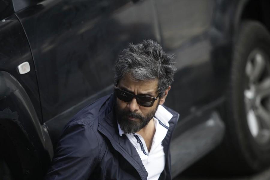 Cinematography handled by Manoj Paramahamsa, Jomon T. John, Santhana Krishnan and Ravichandran. Chiyaan Vikram,Aishwarya Rajesh,Ritu Varma,Dhruva Natchathiram stills,Dhruva Natchathiram pics,Dhruva Natchathiram images,Dhruva Natchathiram photos,Dhruva Natchathiram pictures,Dhruva Natchathiram movie stills,Dhruva Natchathiram movie pics,Dhruva Natcha