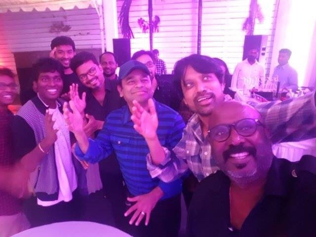 Vijay, SJ Surya, AR Rahman, Atlee spotted at Mersal success party. Vijay,actor Vijay,Ilayathalapathy Vijay,Mersal,Mersal success party,Vijay at Mersal success party,Mersal success party pics,Mersal success party images,Mersal success party stills,Mersal success party pictures,Mersal success party photos