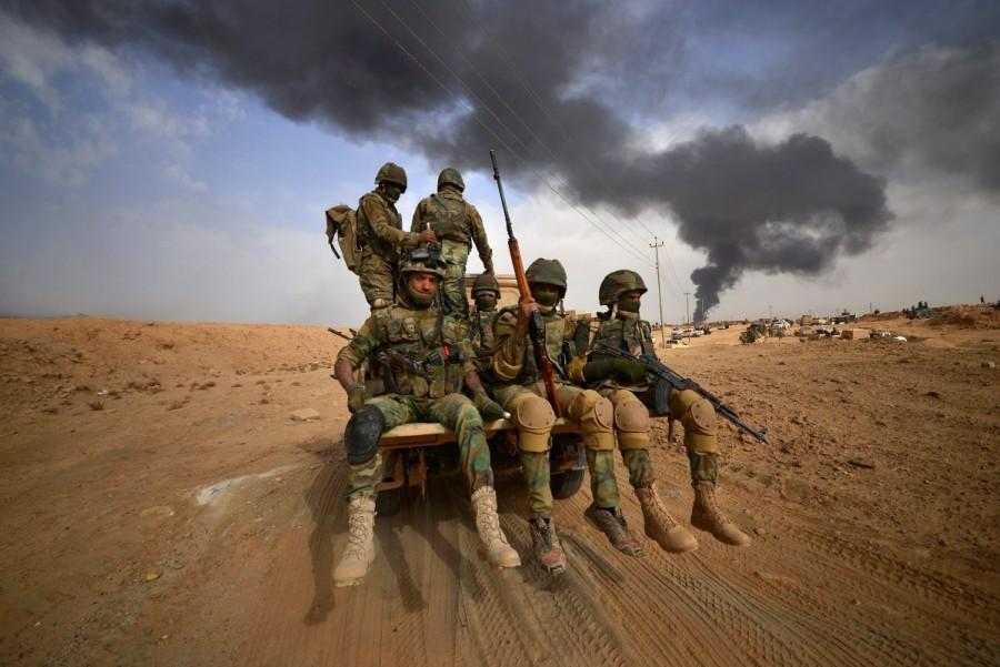Shi'ite Popular Mobilization Forces advance towards the city of Al-Qaim. Iraqi forces,Islamic State,Iraqi forces entered al-Qaim,al-Qaim,Islamic State militants