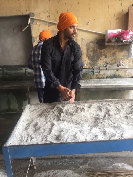 Interestingly Angad happened to be in the land of Punjab right during the time Guru Nanak Jayanti a major festival celebrated across the country with major festivities in its home state because of his shooting schedule he couldn't visit the Gurudwara on the auspicious day, he made sure to visit Gurudwara the very next day and helped in preparing and serving Langar. Tiger Zinda Hai,Angad Bedi,Angad Bedi Punjabi celebration,Sandeep Singh